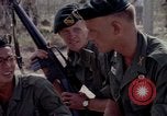 Image des Forces spéciales de l'armée des États-Unis Vietnam, 1964, de la seconde 54 séquences d'archives historiques vidéo 65675069979