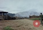 Image Le Capitaine Roger Donlon Vietnam, 1964, de la seconde 40 séquences d'archives historiques vidéo 65675069980