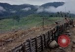 Image Le Capitaine Roger Donlon Vietnam, 1964, de la seconde 59 séquences d'archives historiques vidéo 65675069980