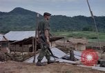 Standbild Captain Roger Donlon Vietnam, 1964, aus Sekunde 13 historischem Filmmaterial Videoclip 65675069981