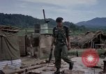 Standbild Captain Roger Donlon Vietnam, 1964, aus Sekunde 44 historischem Filmmaterial Videoclip 65675069981