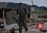 Standbild Captain Roger Donlon Vietnam, 1964, aus Sekunde 48 historischem Filmmaterial Videoclip 65675069981
