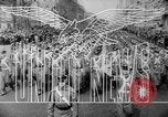 Standbild amerikanischen Bombardierungen Saipan Nördliche Marianen, 1944, aus Sekunde 10 historischem Filmmaterial Videoclip 65675069986