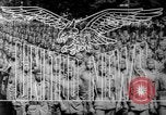 Standbild amerikanischen Bombardierungen Saipan Nördliche Marianen, 1944, aus Sekunde 11 historischem Filmmaterial Videoclip 65675069986