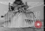 Standbild amerikanischen Bombardierungen Saipan Nördliche Marianen, 1944, aus Sekunde 26 historischem Filmmaterial Videoclip 65675069986