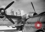 Standbild amerikanischen Bombardierungen Saipan Nördliche Marianen, 1944, aus Sekunde 51 historischem Filmmaterial Videoclip 65675069986
