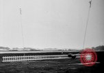 Standbild Flugzeuge Rettungsaktion test United States USA, 1944, aus Sekunde 23 historischem Filmmaterial Videoclip 65675069988