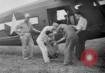 Standbild Flugzeuge Rettungsaktion test United States USA, 1944, aus Sekunde 33 historischem Filmmaterial Videoclip 65675069988