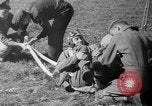 Standbild Flugzeuge Rettungsaktion test United States USA, 1944, aus Sekunde 45 historischem Filmmaterial Videoclip 65675069988