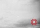Standbild Flugzeuge Rettungsaktion test United States USA, 1944, aus Sekunde 61 historischem Filmmaterial Videoclip 65675069988