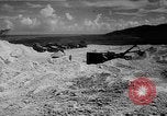 Standbild Flugplatz Wiederaufbau Saipan Nördliche Marianen, 1945, aus Sekunde 36 historischem Filmmaterial Videoclip 65675069992
