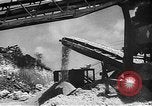 Standbild Flugplatz Wiederaufbau Saipan Nördliche Marianen, 1945, aus Sekunde 59 historischem Filmmaterial Videoclip 65675069992