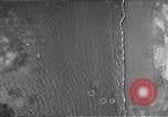 Standbild Bombardierung der Inseln Pacific Theater, 1944, aus Sekunde 52 historischem Filmmaterial Videoclip 65675069993