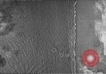 Standbild Bombardierung der Inseln Pacific Theater, 1944, aus Sekunde 53 historischem Filmmaterial Videoclip 65675069993