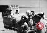 Immagine di La danza di benvenuto Giappone, 1952, secondo 26 filmato di repertorio 65675070002