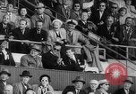 Standbild Olympische Rekorde Helsinki Finnland, 1952, aus Sekunde 16 historischem Filmmaterial Videoclip 65675070005