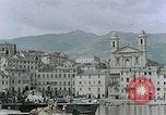 Standbild Menschen Korsika Frankreich, 1944, aus Sekunde 5 historischem Filmmaterial Videoclip 65675070018
