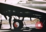 Standbild 351 Bombe Gruppenaktivitäten an RAF Polebrook England, 1943, aus Sekunde 6 historischem Filmmaterial Videoclip 65675070031
