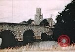 Standbild 351 Bombe Gruppenaktivitäten an RAF Polebrook England, 1943, aus Sekunde 39 historischem Filmmaterial Videoclip 65675070031