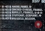 Standbild US 351 Bombe Gruppe Vorbereitung auf die Sendung über Deutschland England, 1943, aus Sekunde 16 historischem Filmmaterial Videoclip 65675070035