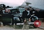 Standbild US 351 Bombe Gruppe Vorbereitung auf die Sendung über Deutschland England, 1943, aus Sekunde 28 historischem Filmmaterial Videoclip 65675070035