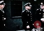Standbild US 351 Bombe Gruppe Vorbereitung auf die Sendung über Deutschland England, 1943, aus Sekunde 36 historischem Filmmaterial Videoclip 65675070035