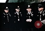 Standbild US 351 Bombe Gruppe Vorbereitung auf die Sendung über Deutschland England, 1943, aus Sekunde 40 historischem Filmmaterial Videoclip 65675070035