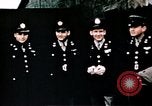 Standbild US 351 Bombe Gruppe Vorbereitung auf die Sendung über Deutschland England, 1943, aus Sekunde 41 historischem Filmmaterial Videoclip 65675070035