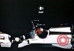 Standbild US 351 Bombe Gruppe Vorbereitung auf die Sendung über Deutschland England, 1943, aus Sekunde 55 historischem Filmmaterial Videoclip 65675070035