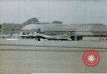 Image US 351bombe Groupe B-17S et 487e Escadron de chasse P-47s l'Angleterre, 1943, de la seconde 15 séquences d'archives historiques vidéo 65675070036