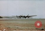 Image US 351bombe Groupe B-17S et 487e Escadron de chasse P-47s l'Angleterre, 1943, de la seconde 28 séquences d'archives historiques vidéo 65675070036