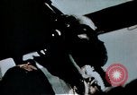 Immagine di B-17 Flying Fortress sotto attacco da combattenti tedesche e Flak Germania, 1943, secondo 5 filmato di repertorio 65675070037