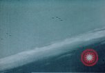 Immagine di B-17 Flying Fortress sotto attacco da combattenti tedesche e Flak Germania, 1943, secondo 13 filmato di repertorio 65675070037