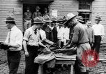Standbild Quartermaster Corps während des Zweiten Weltkrieg europäische Theater, 1943, aus Sekunde 5 historischem Filmmaterial Videoclip 65675070052