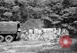 Standbild Quartermaster Corps während des Zweiten Weltkrieg europäische Theater, 1943, aus Sekunde 58 historischem Filmmaterial Videoclip 65675070052