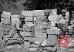 Standbild Quartermaster Corps während des Zweiten Weltkrieg europäische Theater, 1943, aus Sekunde 59 historischem Filmmaterial Videoclip 65675070052