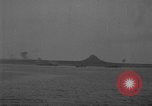 Image de l'armée des États-Unis 77e Division dans Seconde Guerre Mondiale Îles Ryukyu, 1945, de la seconde 11 séquences d'archives historiques vidéo 65675070070