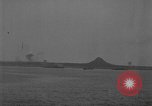 Image de l'armée des États-Unis 77e Division dans Seconde Guerre Mondiale Îles Ryukyu, 1945, de la seconde 12 séquences d'archives historiques vidéo 65675070070