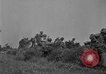 Image de l'armée des États-Unis 77e Division dans Seconde Guerre Mondiale Îles Ryukyu, 1945, de la seconde 47 séquences d'archives historiques vidéo 65675070070