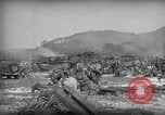 Image de l'armée des États-Unis 77e Division dans Seconde Guerre Mondiale Îles Ryukyu, 1945, de la seconde 56 séquences d'archives historiques vidéo 65675070070