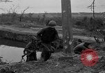 Standbild amerikanische Armee 77th Division Pacific Kampagne Ryukyu Inseln, 1945, aus Sekunde 20 historischem Filmmaterial Videoclip 65675070071