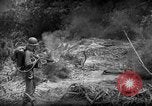 Standbild amerikanische Armee 77th Division Pacific Kampagne Ryukyu Inseln, 1945, aus Sekunde 31 historischem Filmmaterial Videoclip 65675070071