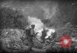 Standbild amerikanische Armee 77th Division Pacific Kampagne Ryukyu Inseln, 1945, aus Sekunde 43 historischem Filmmaterial Videoclip 65675070071