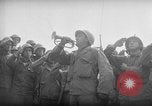 Standbild amerikanische Armee 77th Division Pacific Kampagne Ryukyu Inseln, 1945, aus Sekunde 47 historischem Filmmaterial Videoclip 65675070071
