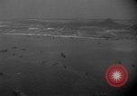 Immagine di 77Th divisione nella seconda guerra mondiale di Okinawa Okinawa isole Ryukyu, 1945, secondo 7 filmato di repertorio 65675070072
