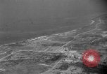 Immagine di 77Th divisione nella seconda guerra mondiale di Okinawa Okinawa isole Ryukyu, 1945, secondo 20 filmato di repertorio 65675070072