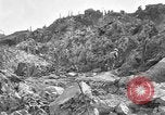 Immagine di 77Th divisione nella seconda guerra mondiale di Okinawa Okinawa isole Ryukyu, 1945, secondo 31 filmato di repertorio 65675070072