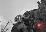 Immagine di 77Th divisione nella seconda guerra mondiale di Okinawa Okinawa isole Ryukyu, 1945, secondo 61 filmato di repertorio 65675070072