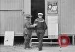 Standbild amerikanische Soldaten Brest Frankreich, 1918, aus Sekunde 6 historischem Filmmaterial Videoclip 65675070093