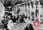 Standbild Friedhof Brest Frankreich, 1918, aus Sekunde 4 historischem Filmmaterial Videoclip 65675070095